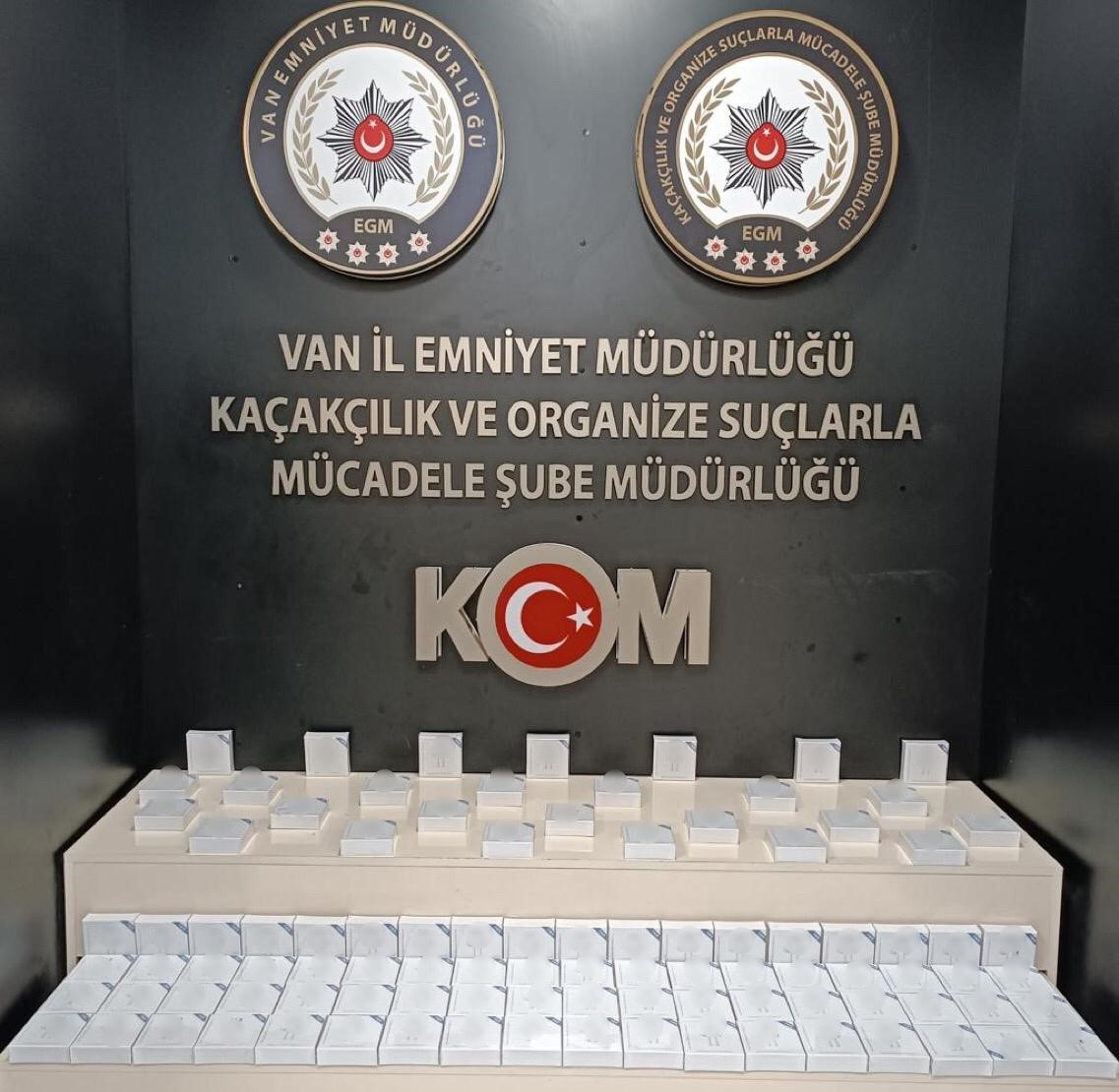 Van'da gümrük kaçakçılığı operasyonu