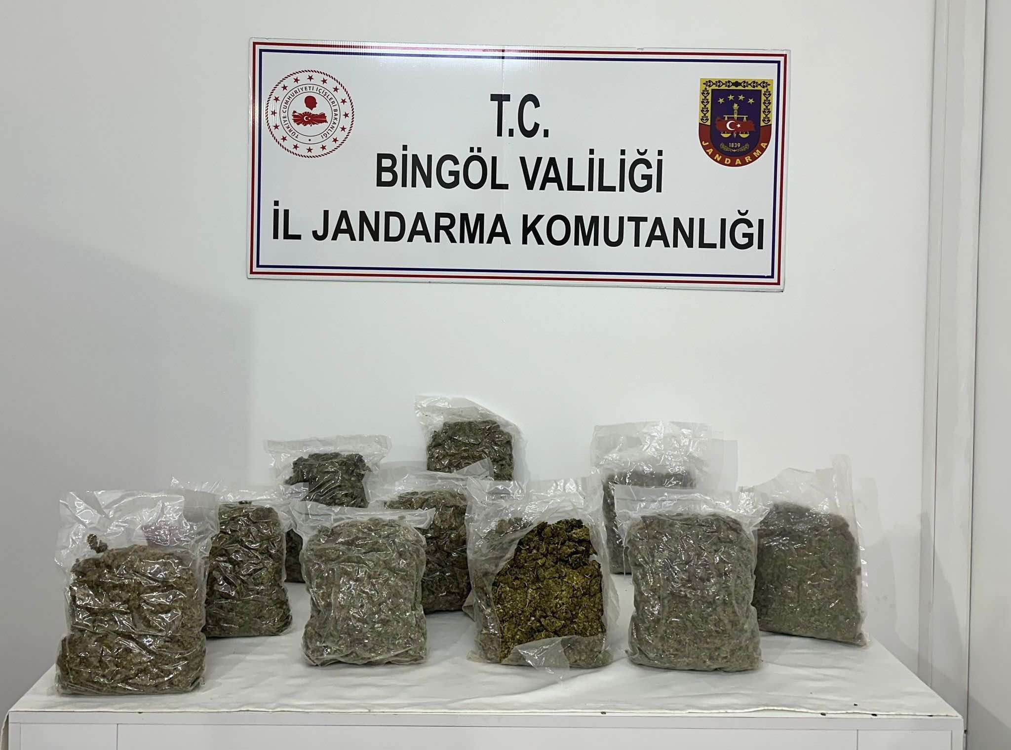 Bingöl'de 5 kilogram uyuşturucu madde ele geçirildi: 2 gözaltı